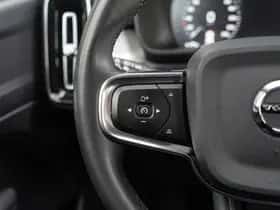 Volvo XC40 (2022) thumbnail 18
