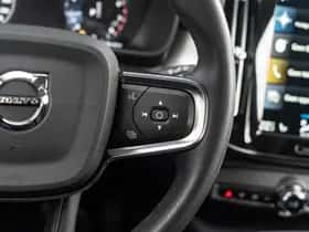 Volvo XC40 (2022) thumbnail 19