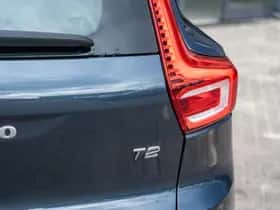 Volvo XC40 (2022) thumbnail 9