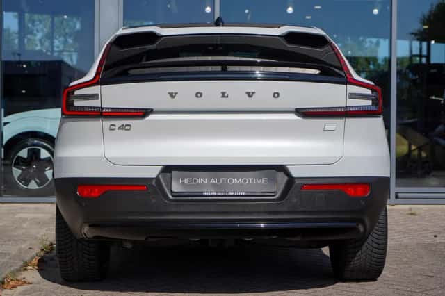 Volvo C40 (2023) thumbnail 5