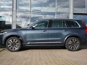 Volvo XC90 (2022) thumbnail 3