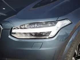Volvo XC90 (2022) thumbnail 4