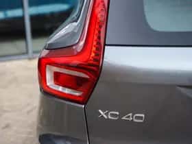 Volvo XC40 (2018) thumbnail 8