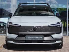 Volvo EX30 (2025) thumbnail 2
