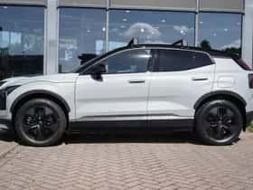 Volvo EX30 (2025) thumbnail 3