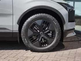 Volvo EX30 (2025) thumbnail 7