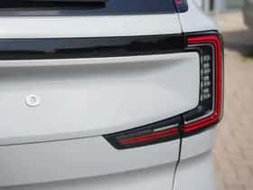 Volvo EX90 (2025) thumbnail 9