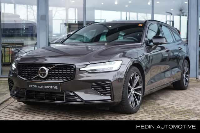 Volvo V60 (2025) thumbnail 1