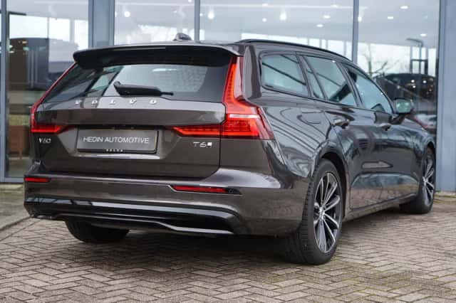 Volvo V60 (2025) thumbnail 6