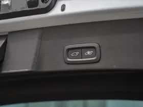 Volvo XC40 (2025) thumbnail 11