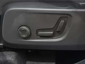 Volvo XC40 (2025) thumbnail 16