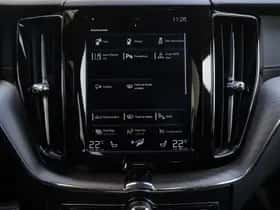 Volvo XC60 (2018) thumbnail 28