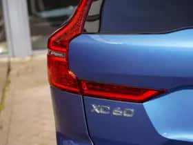 Volvo XC60 (2018) thumbnail 9