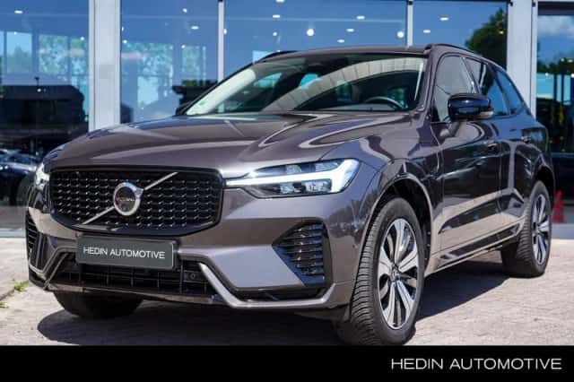 Volvo XC60 (2025) thumbnail 1