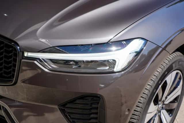 Volvo XC60 (2025) thumbnail 4
