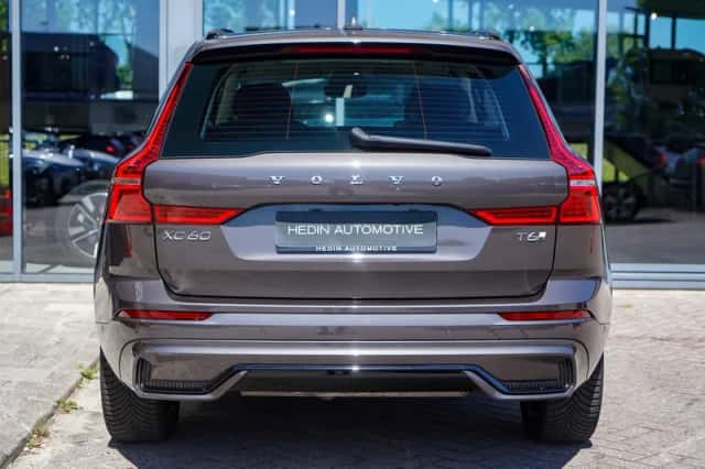 Volvo XC60 (2025) thumbnail 5