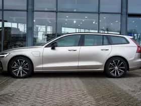 Volvo V60 (2025) thumbnail 3