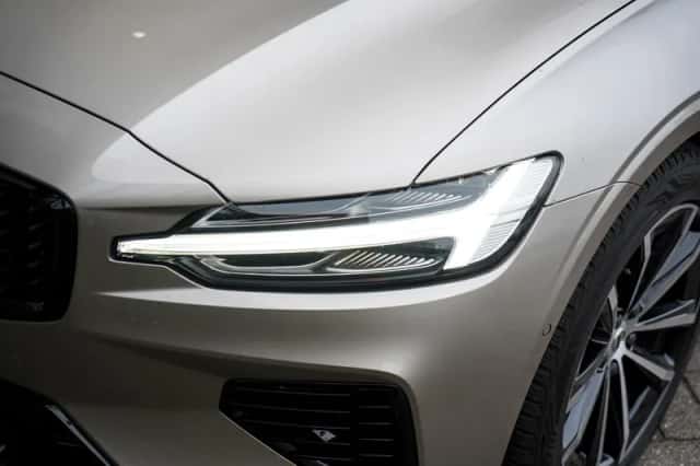 Volvo V60 (2025) thumbnail 4