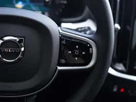 Volvo V60 (2025) thumbnail 18