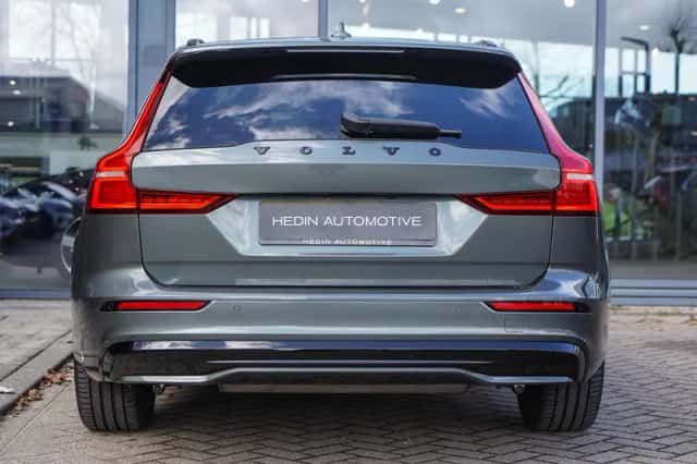 Volvo V60 (2025) thumbnail 5