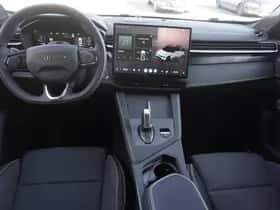 Lynk & Co 01 (2025) thumbnail 12