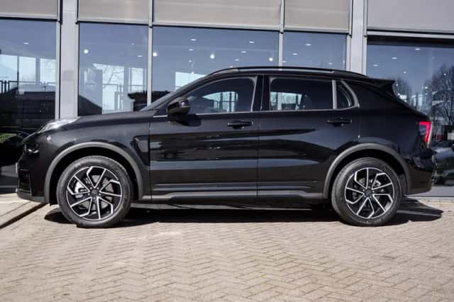 Lynk & Co 01 (2025) thumbnail 3