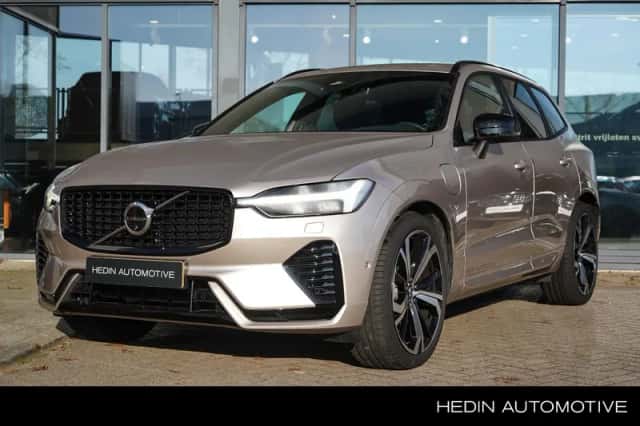 Volvo XC60 (2025) thumbnail 1