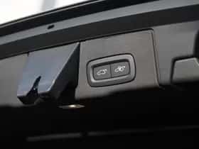 Volvo XC60 (2025) thumbnail 11