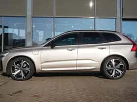 Volvo XC60 (2025) thumbnail 3