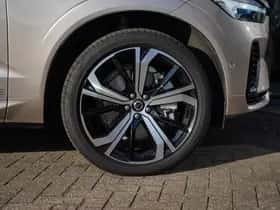 Volvo XC60 (2025) thumbnail 7