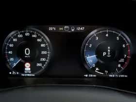 Volvo XC40 (2021) thumbnail 16