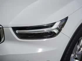 Volvo XC40 (2021) thumbnail 4