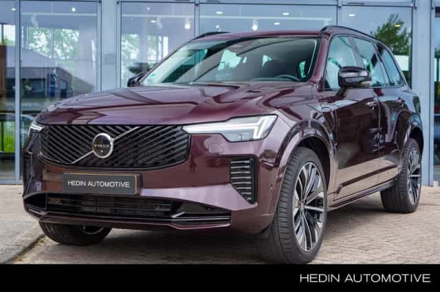 Volvo XC90 (2025) thumbnail 1