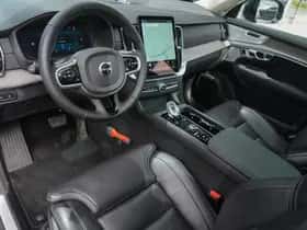 Volvo XC90 (2025) thumbnail 12