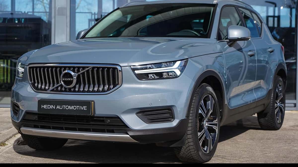 Volvo XC40 (2022) — foto 1