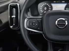 Volvo XC40 (2022) thumbnail 18
