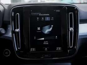 Volvo XC40 (2022) thumbnail 23