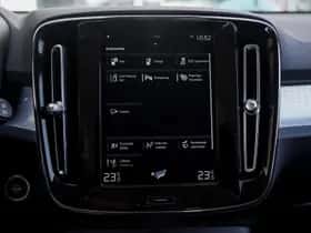 Volvo XC40 (2022) thumbnail 24