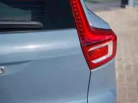 Volvo XC40 (2022) thumbnail 9
