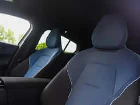 Volvo EX30 (2025) thumbnail 16