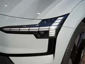 Volvo EX30 (2025) thumbnail 4