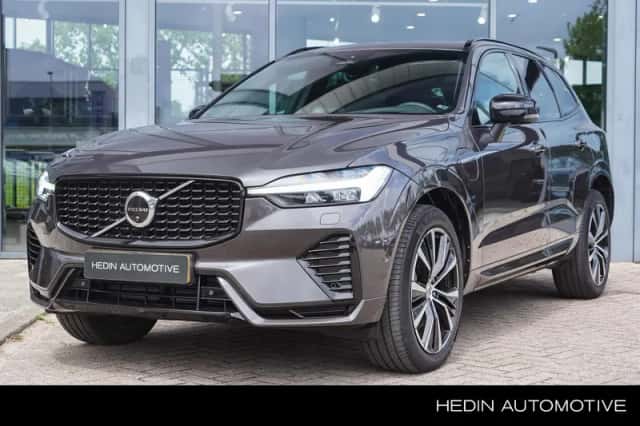 Volvo XC60 (2023) thumbnail 1
