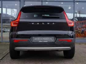 Volvo XC40 (2021) thumbnail 5