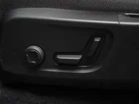 Volvo EX40 (2025) thumbnail 16