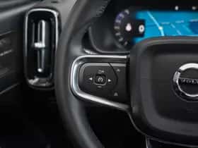 Volvo EX40 (2025) thumbnail 19