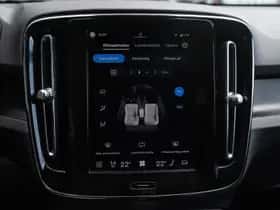 Volvo EX40 (2025) thumbnail 23