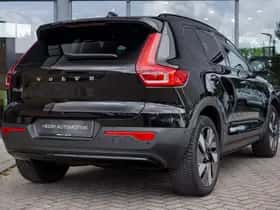 Volvo EX40 (2025) thumbnail 6