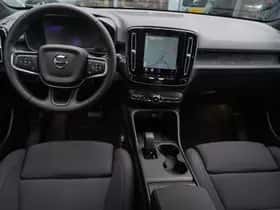 Volvo EX40 (2025) thumbnail 13