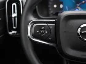Volvo EX40 (2025) thumbnail 18