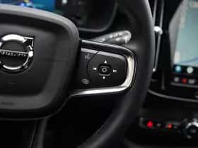 Volvo EX40 (2025) thumbnail 19
